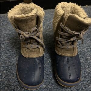 LLbean- winter boot for toddler